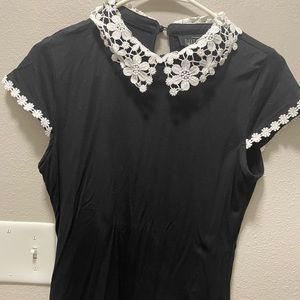 Black cute blouse.